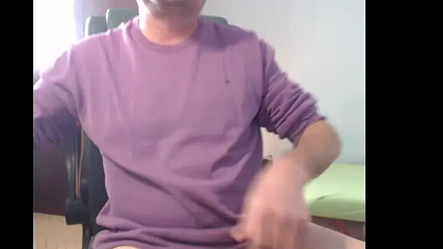 tuttiluss44 online show from March 2025 08:37:02 AM