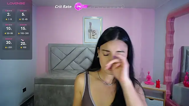 Snapshot of lizzyluk_ch chatting on November 2025 05:23:01 PM lizzyluk ch online show from November 2025 05:23:01 PM