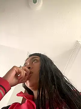 SweetLatiin  online show from November 2025 08:52:01 PM