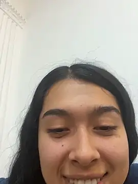 SweetLatiin  online show from November 2025 08:19:02 PM