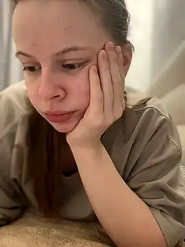 Snapshot of wrenlie chatting on November 2025 01:48:02 AM wrenlie online show from November 2025 01:48:02 AM