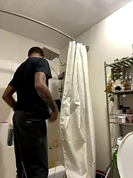 rayyymack online show from November 2025 01:57:02 PM