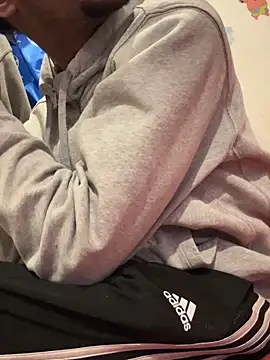 rayyymack online show from February 2026 02:05:01 AM