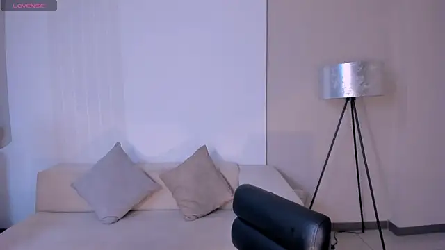 Snapshot of MariaHerrera_ chatting on September 2025 08:58:01 PM MariaHerrera online show from September 2025 08:58:01 PM