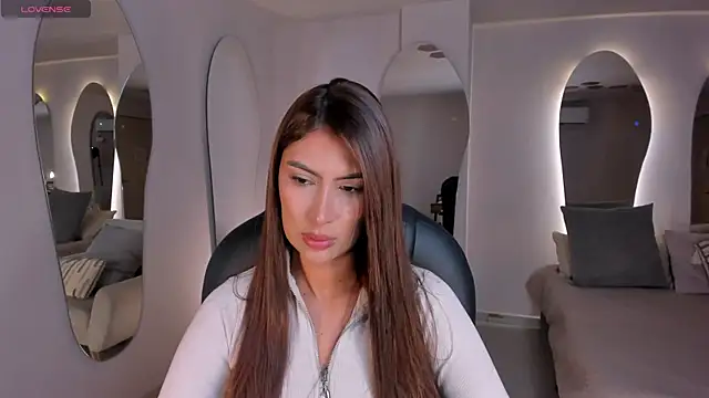 ArianaDumont online show from June 2026 11:16:01 AM