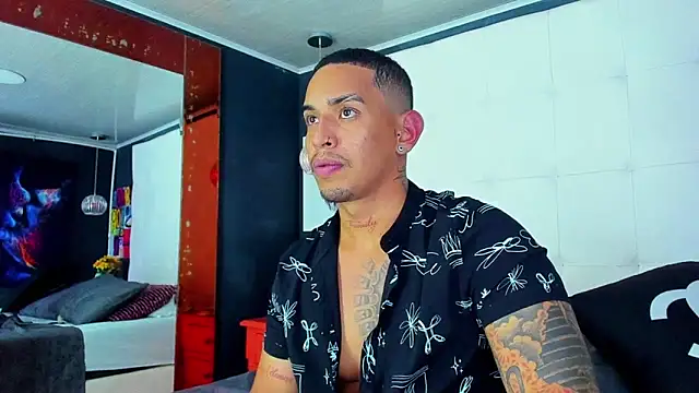 Damian09  online show from March 2025 10:21:02 PM