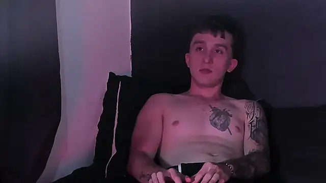 Snapshot of Dylanwhite23_ chatting on October 2025 10:08:01 PM Dylanwhite23 online show from October 2025 10:08:01 PM