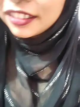 Indian-Nazia online show from October 2025 08:53:02 PM