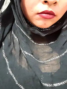 Indian-Nazia online show from October 2025 07:42:02 PM