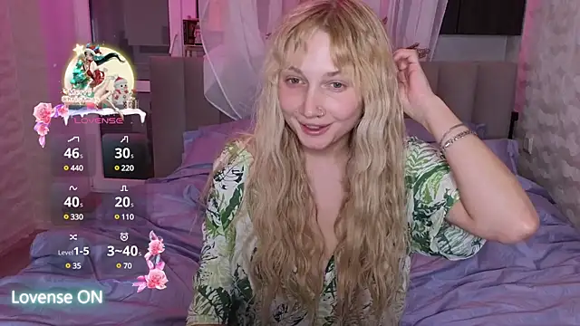 Snapshot of GoodGirl0024 chatting on February 2025 08:03:02 PM GoodGirl0024 online show from February 2025 08:03:02 PM