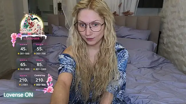 Snapshot of GoodGirl0024 chatting on February 2025 08:09:01 PM GoodGirl0024 online show from February 2025 08:09:01 PM