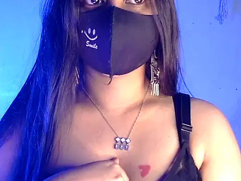 Snapshot of akshara_thakur9 chatting on December 2024 08:04:02 PM akshara thakur9 online show from December 2024 08:04:02 PM