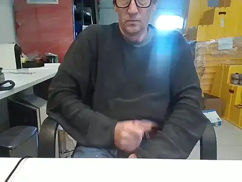 Raimundo1971 online show from October 2025 02:40:02 PM