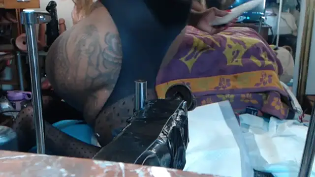 Snapshot of Jennytop chatting on October 2025 10:07:01 PM Jennytop online show from October 2025 10:07:01 PM