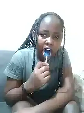 Sweetcecie01 online show from October 2025 09:44:01 PM