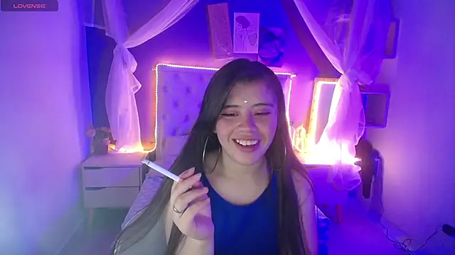 Snapshot of Ingrid_Casas chatting on December 2024 05:23:02 PM Ingrid Casas online show from December 2024 05:23:02 PM