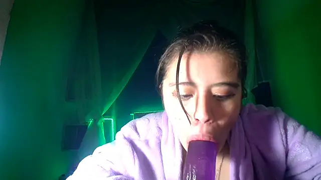 Snapshot of Ingrid_Casas chatting on December 2024 12:59:02 AM Ingrid Casas online show from December 2024 12:59:02 AM