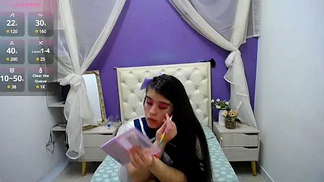 Snapshot of Ingrid_Casas chatting on December 2024 01:19:02 PM Ingrid Casas online show from December 2024 01:19:02 PM