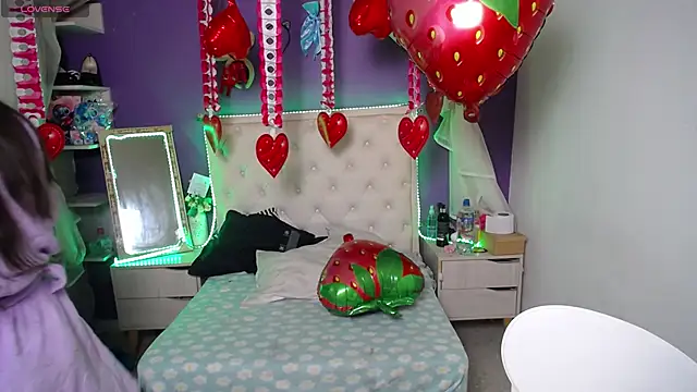 Snapshot of Ingrid_Casas chatting on February 2025 11:22:01 PM Ingrid Casas online show from February 2025 11:22:01 PM