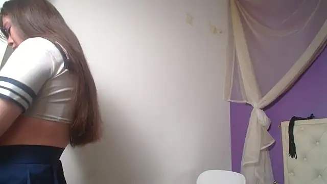 Snapshot of Ingrid_Casas chatting on March 2025 11:39:02 PM Ingrid Casas online show from March 2025 11:39:02 PM