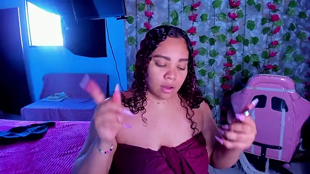 AngelaCoffee online show from April 2026 07:27:02 PM