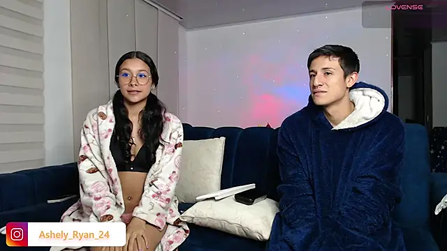 Snapshot of ashely_ryan24 chatting on January 2025 02:21:02 AM ashely ryan24 online show from January 2025 02:21:02 AM