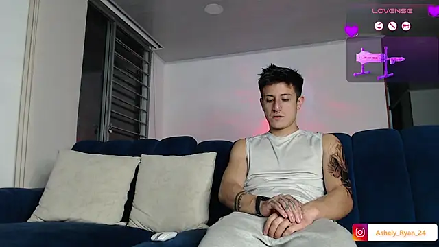 Snapshot of ashely_ryan24 chatting on September 2025 12:33:01 AM ashely ryan24 online show from September 2025 12:33:01 AM