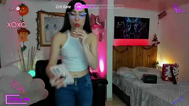 LauGrayJ online show from February 2025 08:01:01 AM