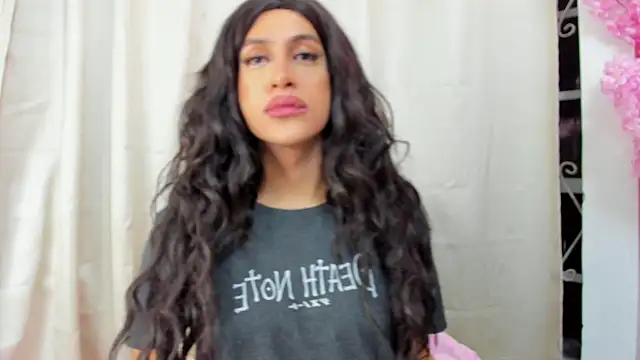 Snapshot of _cat_18 chatting on February 2025 02:06:02 PM cat 18 online show from February 2025 02:06:02 PM