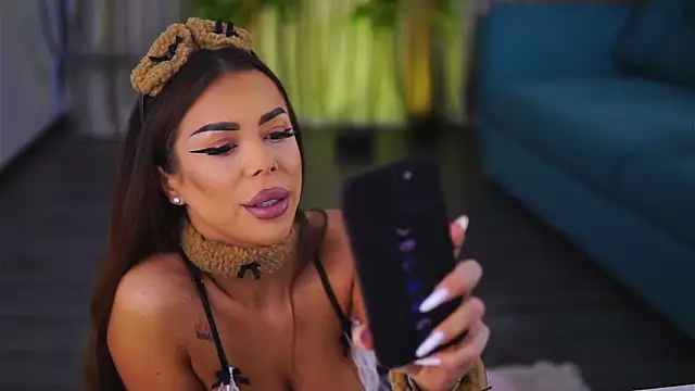 MissKiarra online show from February 2025 05:02:02 AM