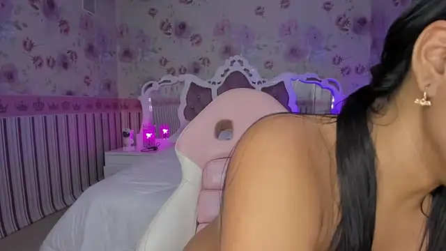 Snapshot of sweet_boobs4u chatting on February 2025 08:16:02 AM sweet boobs4u online show from February 2025 08:16:02 AM