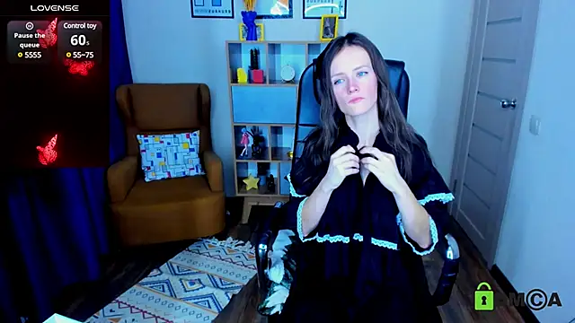 FrancescaCollins online show from January 2025 02:17:02 PM