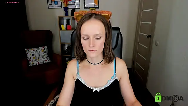 FrancescaCollins online show from October 2025 03:42:01 PM