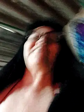 clarita 01 online show from October 2025 11:52:02 AM