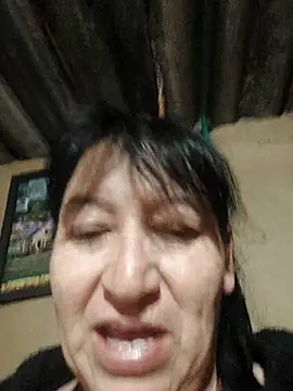 clarita 01 online show from October 2025 10:46:02 AM