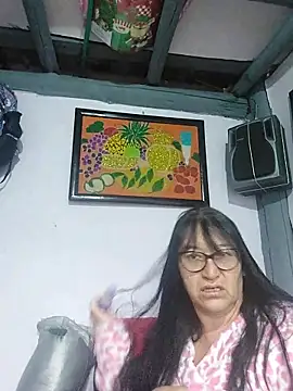 clarita 01 online show from December 2025 12:36:01 PM