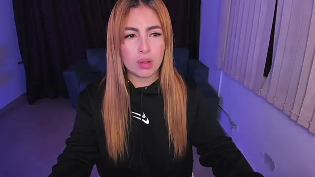 SusyAmis online show from October 2025 03:41:02 AM