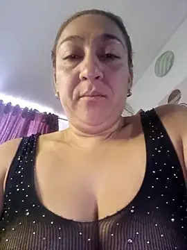 Snapshot of kitty_84 chatting on December 2024 11:29:02 AM kitty 84 online show from December 2024 11:29:02 AM