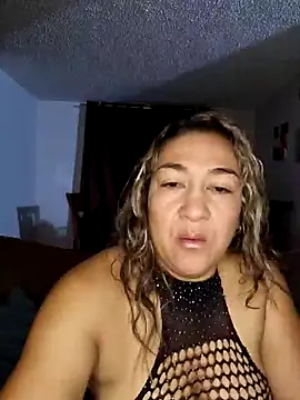 Snapshot of kitty_84 chatting on February 2025 10:03:02 AM kitty 84 online show from February 2025 10:03:02 AM