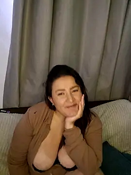 kitty 84 online show from April 2026 02:33:01 PM