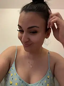 AlexandraRand online show from June 2026 01:46:01 PM