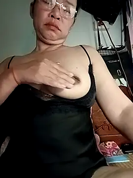 Sexy-asslove90 online show from September 2025 01:55:01 PM