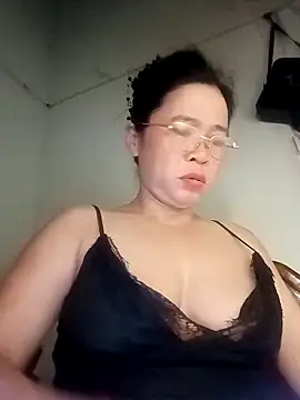 Sexy-asslove90 online show from September 2025 02:07:02 PM