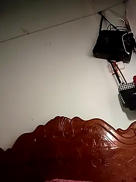 Sexy-asslove90 online show from September 2025 01:07:01 AM