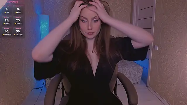 Snapshot of Eesmaaarrr chatting on December 2024 10:40:01 PM Eesmaaarrr online show from December 2024 10:40:01 PM