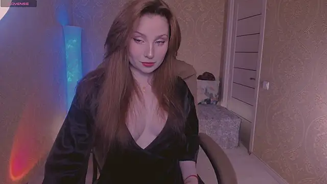 Snapshot of Eesmaaarrr chatting on January 2025 10:18:01 PM Eesmaaarrr online show from January 2025 10:18:01 PM