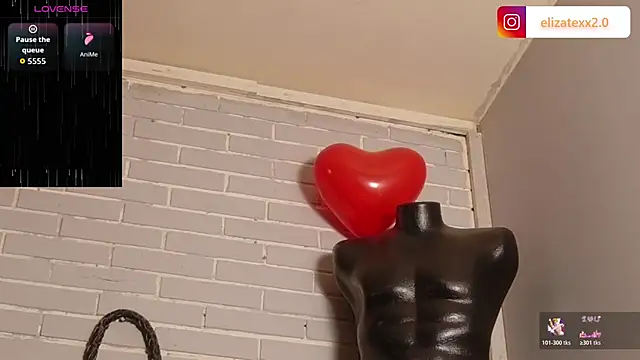 elizatexx online show from April 2026 05:10:02 PM