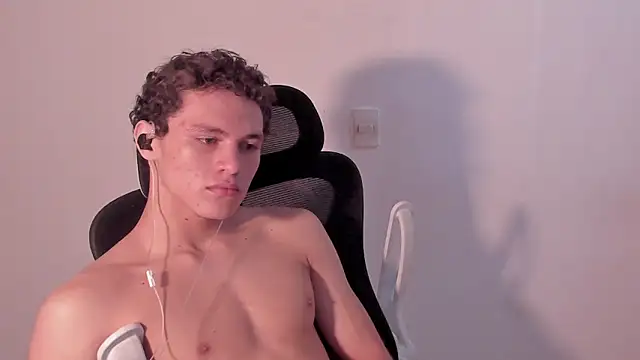 laurent nova online show from April 2026 01:41:02 PM