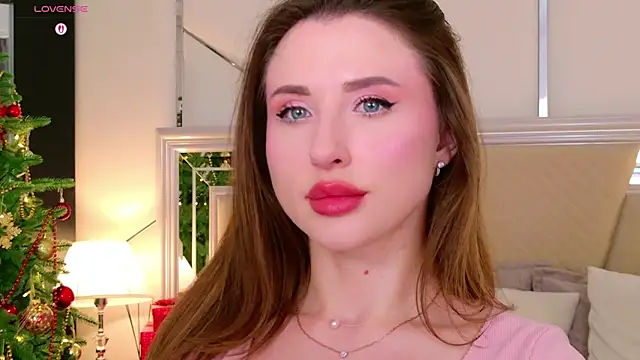 Snapshot of Jullia_Carter chatting on December 2025 07:13:02 AM Jullia Carter online show from December 2025 07:13:02 AM