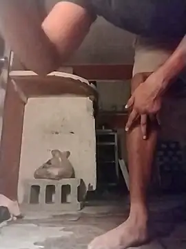 Snapshot of brownfeet chatting on February 2025 11:59:02 PM brownfeet online show from February 2025 11:59:02 PM